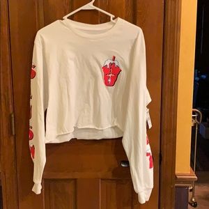 Zumiez white long sleeve crop top